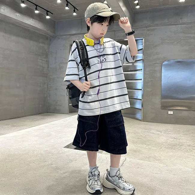 비비키드 남아 여름 레터링 캐릭터 프린팅 줄무늬 반팔티 카고 반바지 세트 (8805) 가격 추이 비비키드 남아 여름 레터링 캐릭터 프린팅 줄무늬 반팔티 카고 반바지 세트 (8805) - 최저가 37,800원