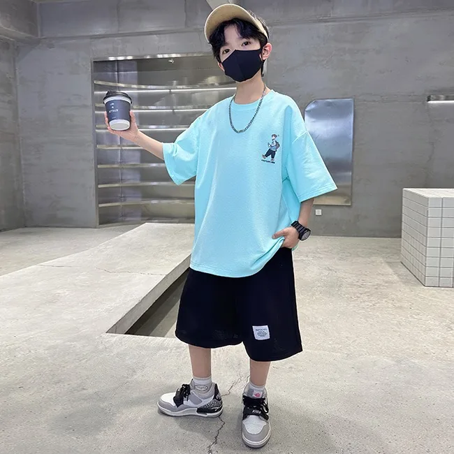 비비키드 남아 여름 캐릭터 프린팅 반팔티 반바지 세트 (8020) 가격 추이 비비키드 남아 여름 캐릭터 프린팅 반팔티 반바지 세트 (8020) - 최저가 36,800원