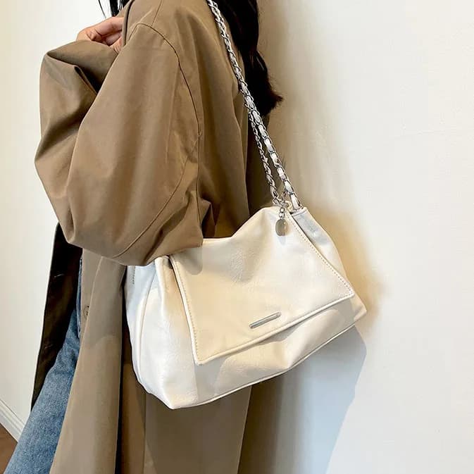 Modern Fashion 여성 클래식 체인 숄더백 실버 크로스백 MS21 가격 추이 Modern Fashion 여성 클래식 체인 숄더백 실버 크로스백 MS21 - 최저가 18,760원