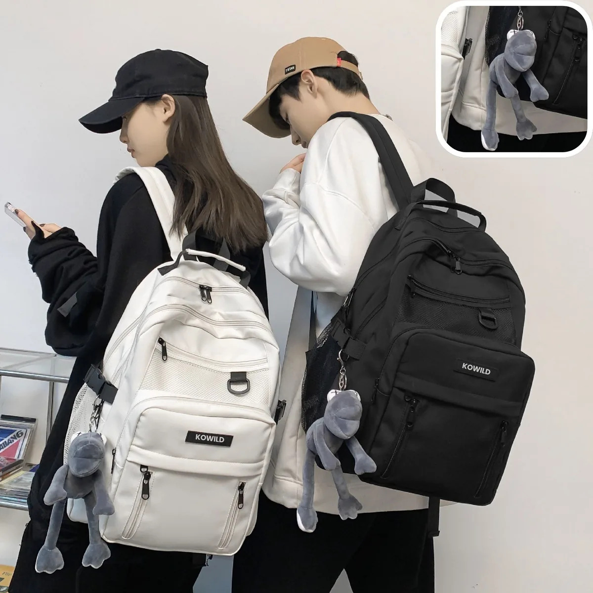 남녀공용 방수 대용량 데일리 백팩 + 개구리 키링 남자 여자 여행용 백팩 멀티포켓 학생백팩 학생 가방 모던 커플 가벼운 빅사이즈 백팩 캐주얼 노트북 배낭 책가방 가격 추이 남녀공용 방수 대용량 데일리 백팩 + 개구리 키링 남자 여자 여행용 백팩 멀티포켓 학생백팩 학생 가방 모던 커플 가벼운 빅사이즈 백팩 캐주얼 노트북 배낭 책가방 - 최저가 21,900원