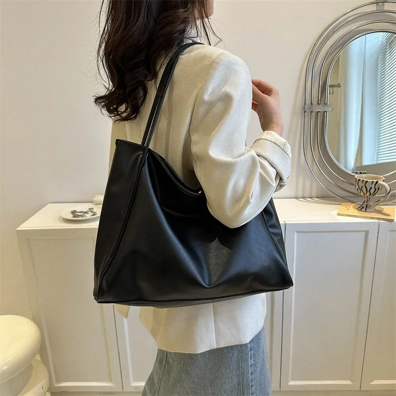 스카이미너리즈 빅사이즈 데일리 쇼퍼 숄더백 가격 추이 스카이미너리즈 빅사이즈 데일리 쇼퍼 숄더백 - 최저가 11,900원