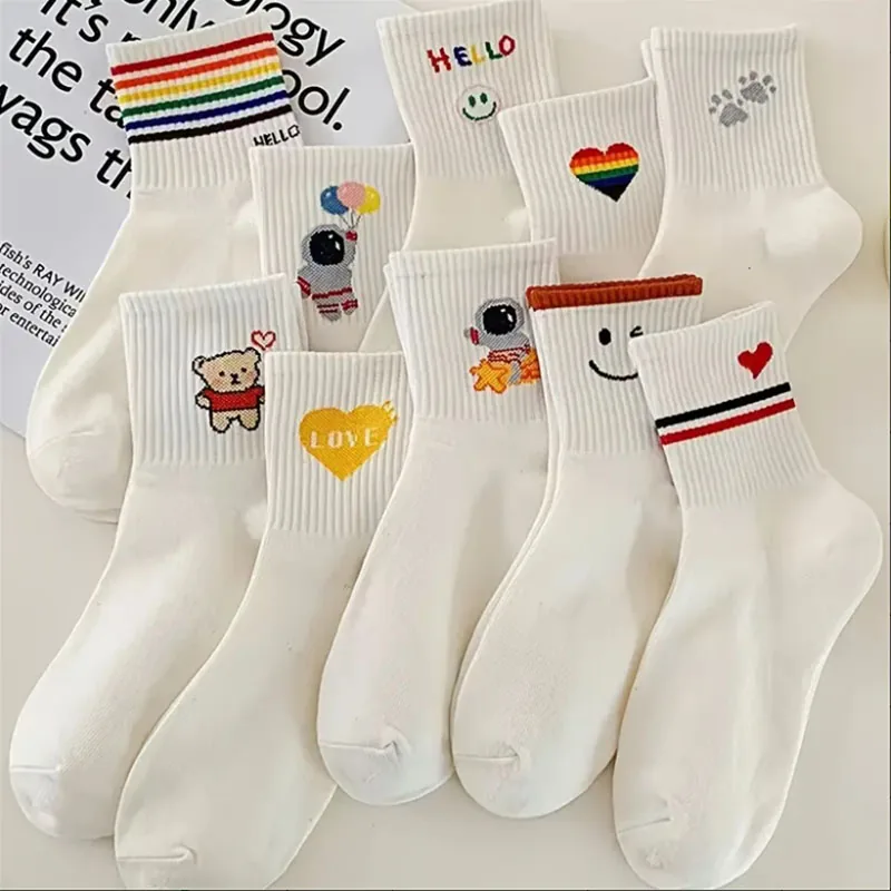 론조모니 여성용 패션 중목 화이트 양말 10종 세트 가격 추이 론조모니 여성용 패션 중목 화이트 양말 10종 세트 - 최저가 7,400원